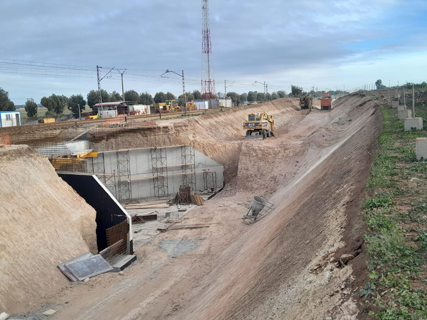 Ponts-cadres et dalots sous voie ferrée — réseau ONCF — photo 5