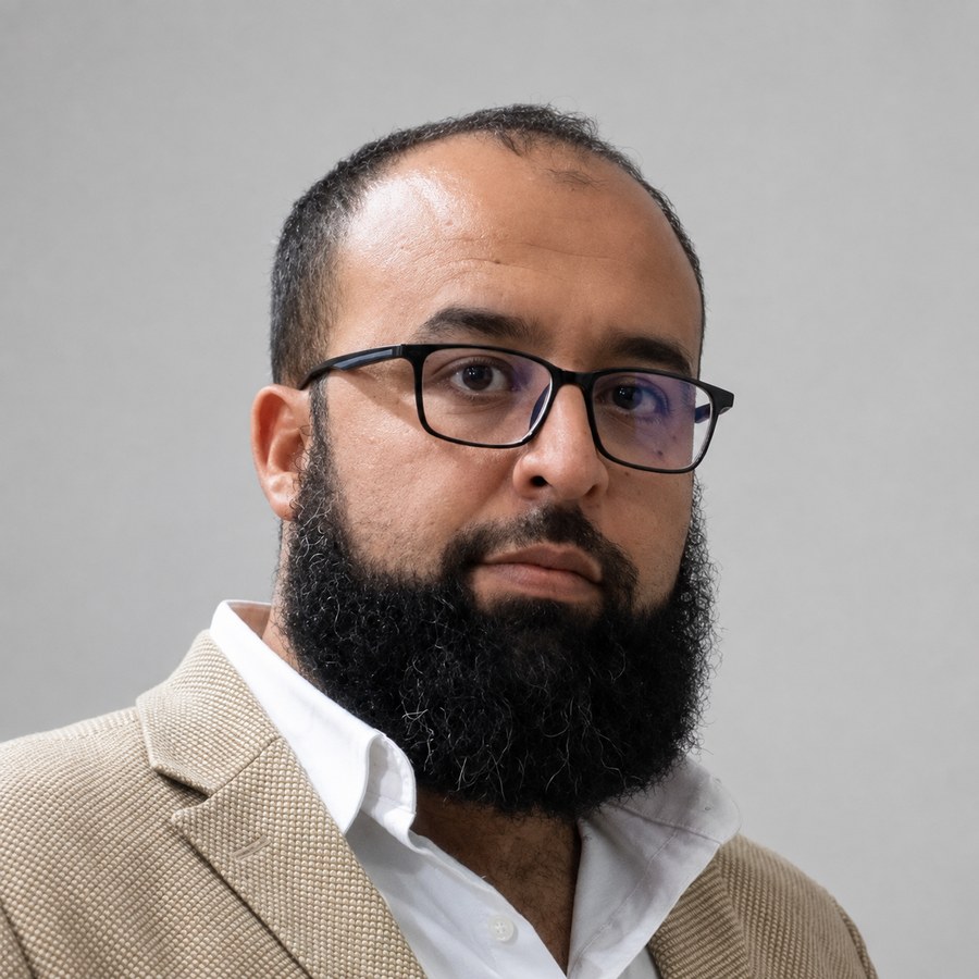 Mouaad Achakaj, Directeur Général de NEOGENESIS