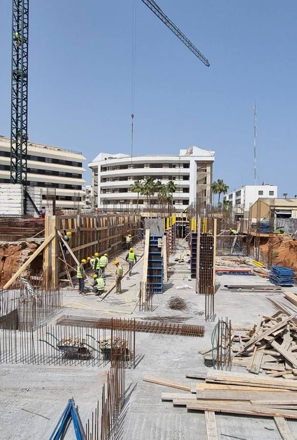 Rabat : bâtiment administratif, coffrage des voiles d’infrastructure