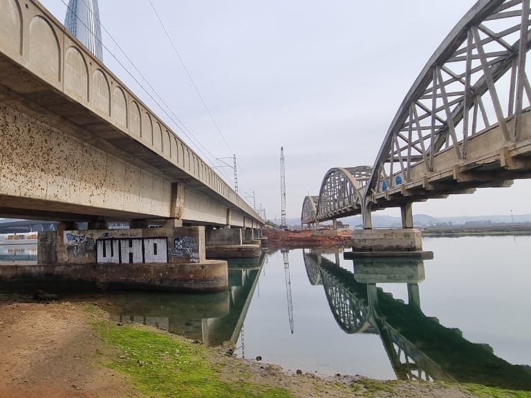 Pont ferroviaire sur le Bouregreg, Rabat : inspection et renforcement